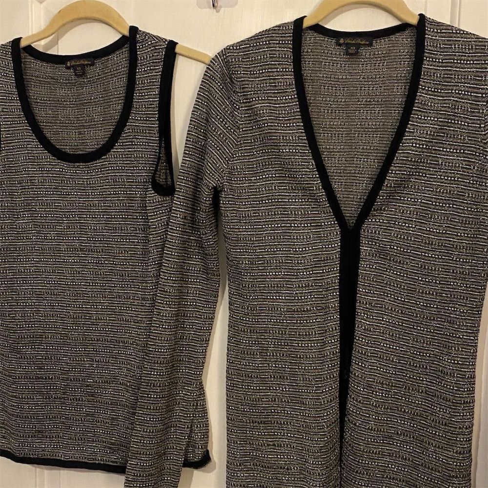 Brooks Brothers Navy and White Women's Cardigan Set - Picture 11 of 14